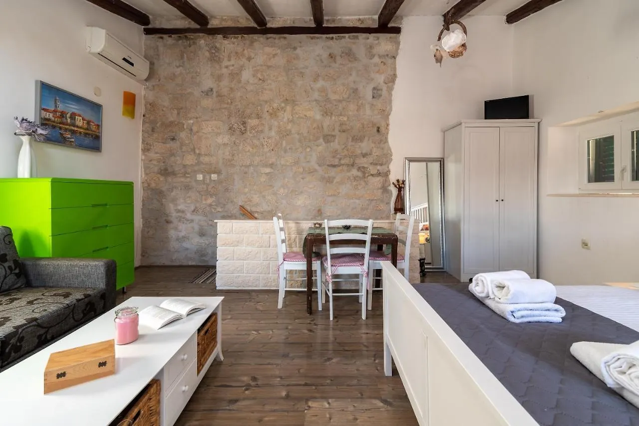 Apartment Ana Trogir Croatia